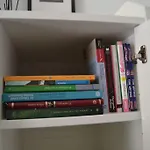 Cozy And Well Connected Apartment