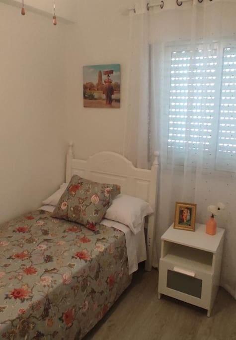Cozy And Well Connected Apartment *