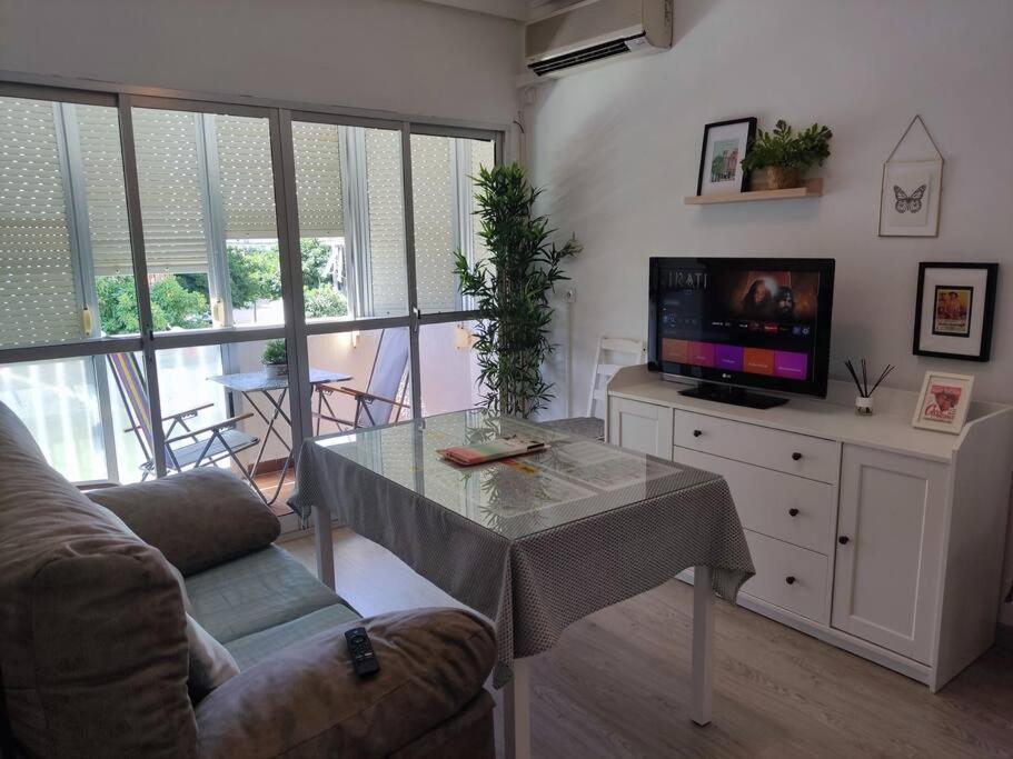 Cozy And Well Connected Appartement Séville